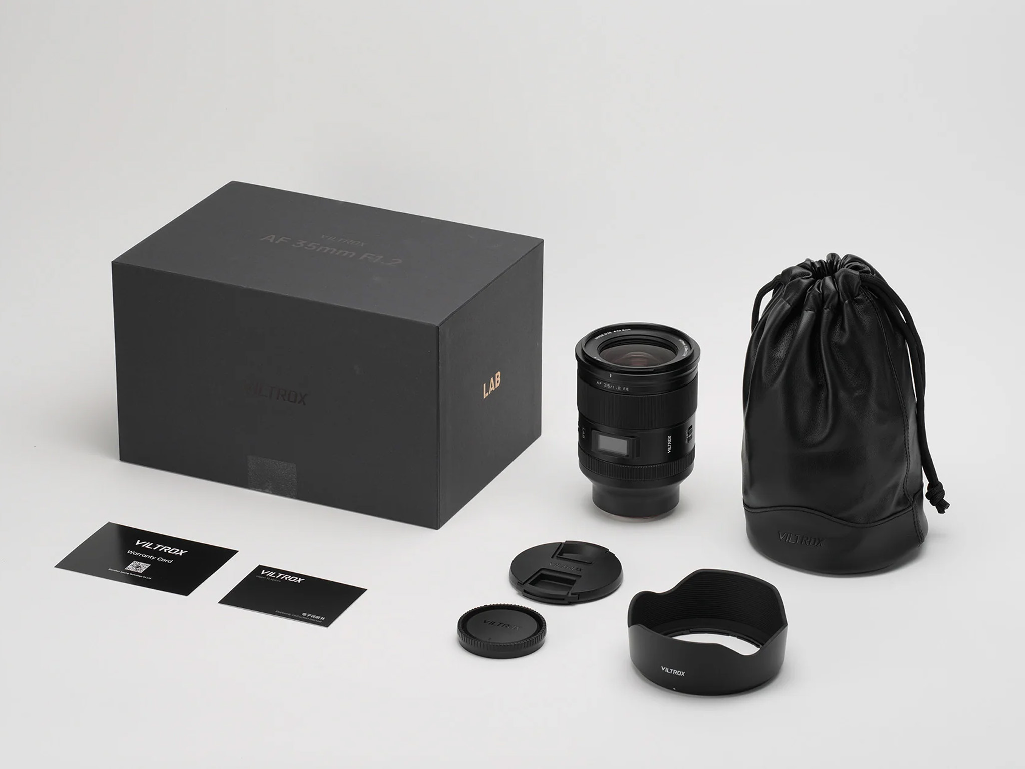 viltrox-af-35mm-f1-2-lab-full-frame-objektiv-sony-e-6